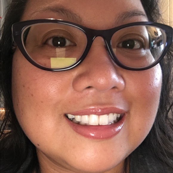 Meet your Posher, Celeste - Picture 2 of 2